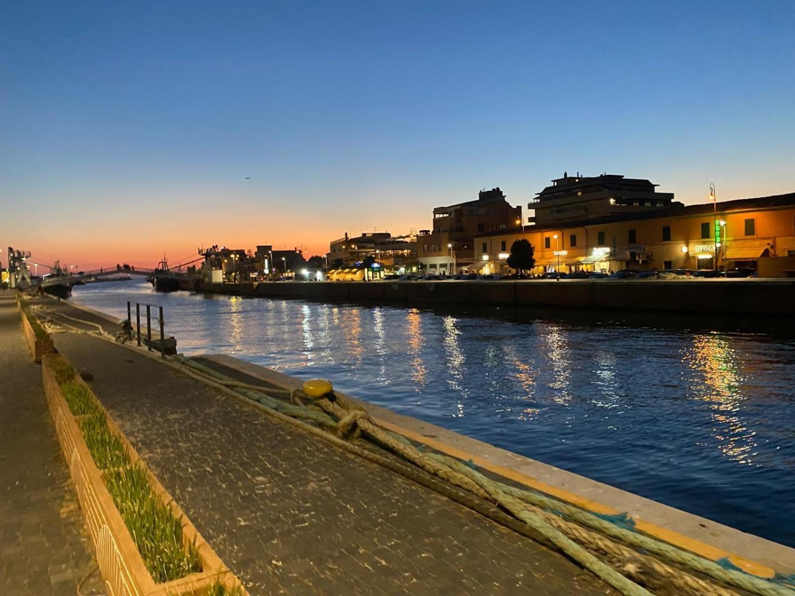 菲乌米奇诺Relais 1 Near The Sea Airport Sea Rome公寓 外观 照片